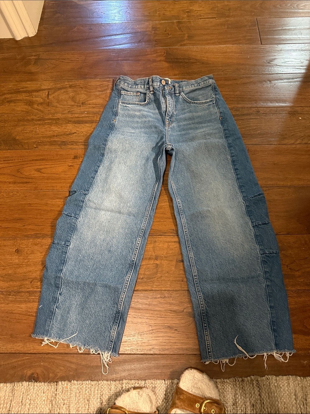 Women’s Two-Tone Blue Wide-Leg Jeans